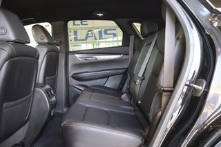 2022 Cadillac XT5 in Montreal, Quebec - 19 - w320h240px