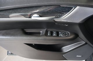 2023 Cadillac XT5 in Montreal, Quebec - 20 - w320h240px