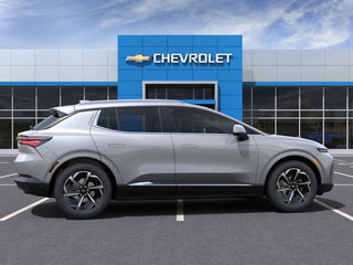 CHEVROLET TRUCK EQUINOX EV  2025 à Montréal, Québec - 5 - w320h240px