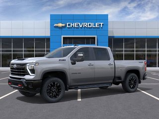 2026 CHEVROLET TRUCK SILVERADO 2500 4RM LT CREW in Montreal, Quebec - 2 - w320h240px