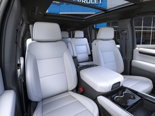 2025 CHEVROLET TRUCK Suburban in Montreal, Quebec - 16 - w320h240px