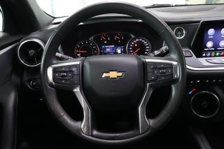 Chevrolet Blazer  2021 à Montréal, Québec - 10 - w320h240px