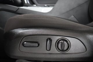 Chevrolet Blazer  2021 à Montréal, Québec - 6 - w320h240px