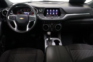 Chevrolet Blazer  2021 à Montréal, Québec - 3 - w320h240px