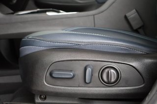 Chevrolet Bolt EUV  2023 à Montréal, Québec - 7 - w320h240px