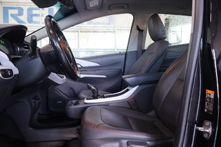 2020 Chevrolet Bolt EV in Montreal, Quebec - 2 - w320h240px