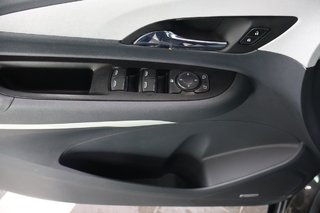 Chevrolet Bolt EV  2021 à Montréal, Québec - 17 - w320h240px