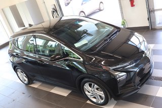 2023 Chevrolet Bolt EV in Montreal, Quebec - 9 - w320h240px