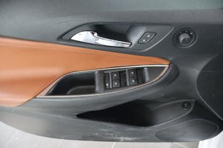 Chevrolet Cruze  2016 à Montréal, Québec - 18 - w320h240px