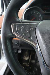 Chevrolet Cruze  2016 à Montréal, Québec - 11 - w320h240px