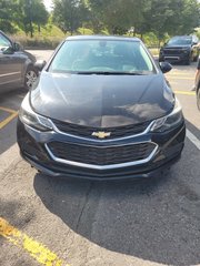 2017 Chevrolet Cruze in Montreal, Quebec - 2 - w320h240px