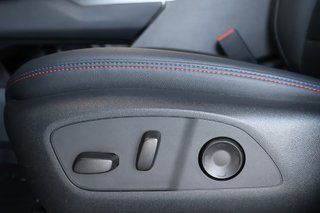 Chevrolet Equinox EV  2024 à Montréal, Québec - 6 - w320h240px