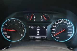 Chevrolet Equinox  2018 à Montréal, Québec - 4 - w320h240px