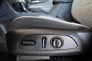 Chevrolet Equinox  2018 à Montréal, Québec - 6 - w320h240px