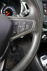2020 Chevrolet Equinox in Montreal, Quebec - 11 - w320h240px