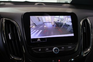 Chevrolet Equinox  2023 à Montréal, Québec - 14 - w320h240px