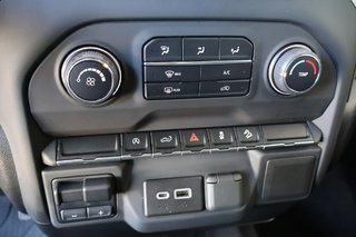 Chevrolet Silverado 1500  2021 à Montréal, Québec - 14 - w320h240px