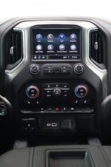 Chevrolet Silverado 1500  2021 à Montréal, Québec - 5 - w320h240px