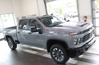 Chevrolet SILVERADO 2500 HD  2024 à Montréal, Québec - 8 - w320h240px