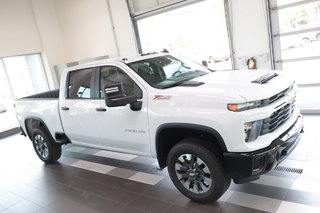 Chevrolet SILVERADO 2500 HD  2024 à Montréal, Québec - 8 - w320h240px