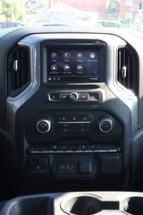 Chevrolet Silverado 3500HD Work Truck DOUBLE ROUE CERTIFIÉ INSPECTÉ DIESEL 2022 à Montréal, Québec - 4 - w320h240px