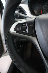 Chevrolet Spark  2017 à Montréal, Québec - 11 - w320h240px