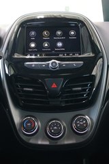 2022 Chevrolet Spark 1LT AUTOMATIQUE AIR CLIMATISÉ CERTIFIÉ in Montreal, Quebec - 5 - w320h240px