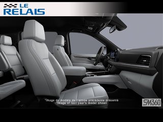 Chevrolet Suburban  2026 à Montréal, Québec - 4 - w320h240px