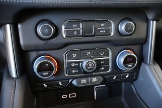 Chevrolet Tahoe  2023 à Montréal, Québec - 17 - w320h240px