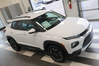 Chevrolet Trailblazer  2022 à Montréal, Québec - 9 - w320h240px