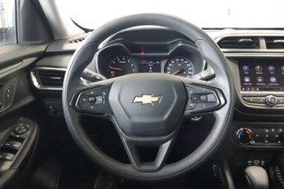 Chevrolet Trailblazer  2022 à Montréal, Québec - 10 - w320h240px
