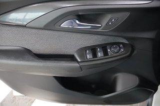 Chevrolet Trailblazer  2023 à Montréal, Québec - 18 - w320h240px