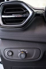 Chevrolet Trailblazer  2024 à Montréal, Québec - 15 - w320h240px