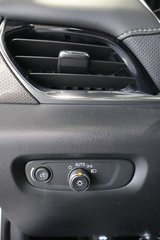 2023 Chevrolet Traverse in Montreal, Quebec - 20 - w320h240px