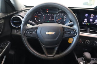 Chevrolet Trax  2024 à Montréal, Québec - 10 - w320h240px