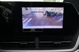 Chevrolet Trax  2024 à Montréal, Québec - 14 - w320h240px