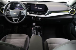 2025 Chevrolet Trax in Montreal, Quebec - 3 - w320h240px