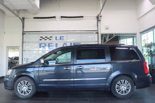 Chrysler Town & Country  2014 à Montréal, Québec - 10 - w320h240px