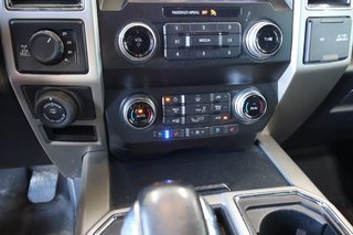 2020 Ford F-150 in Montreal, Quebec - 17 - w320h240px