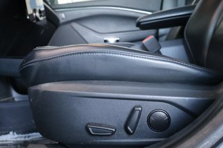 Ford Mustang Mach-E  2021 à Montréal, Québec - 7 - w320h240px