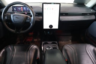 Ford Mustang Mach-E  2021 à Montréal, Québec - 3 - w320h240px