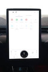 Ford Mustang Mach-E  2021 à Montréal, Québec - 5 - w320h240px