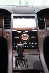 Ford Taurus LIMITED AWD 2016 à Montréal, Québec - 5 - w320h240px