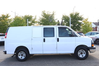 2017 GMC Savana Cargo Van in Montreal, Quebec - 15 - w320h240px