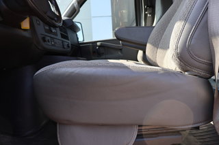 2023 GMC Savana Commercial Cutaway in Montreal, Quebec - 6 - w320h240px