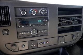2023 GMC Savana Commercial Cutaway in Montreal, Quebec - 5 - w320h240px