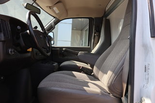 2023 GMC Savana Commercial Cutaway in Montreal, Quebec - 2 - w320h240px