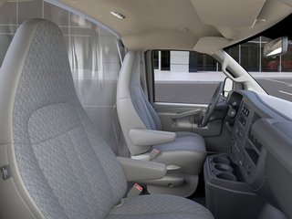 GMC Savana Cutaway 3500  2025 à Montréal, Québec - 17 - w320h240px