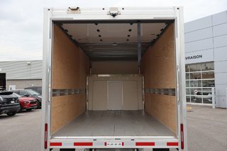 2026 GMC Savana Cutaway 3500 in Montreal, Quebec - 17 - w320h240px