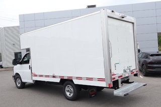 2026 GMC Savana Cutaway 3500 in Montreal, Quebec - 15 - w320h240px